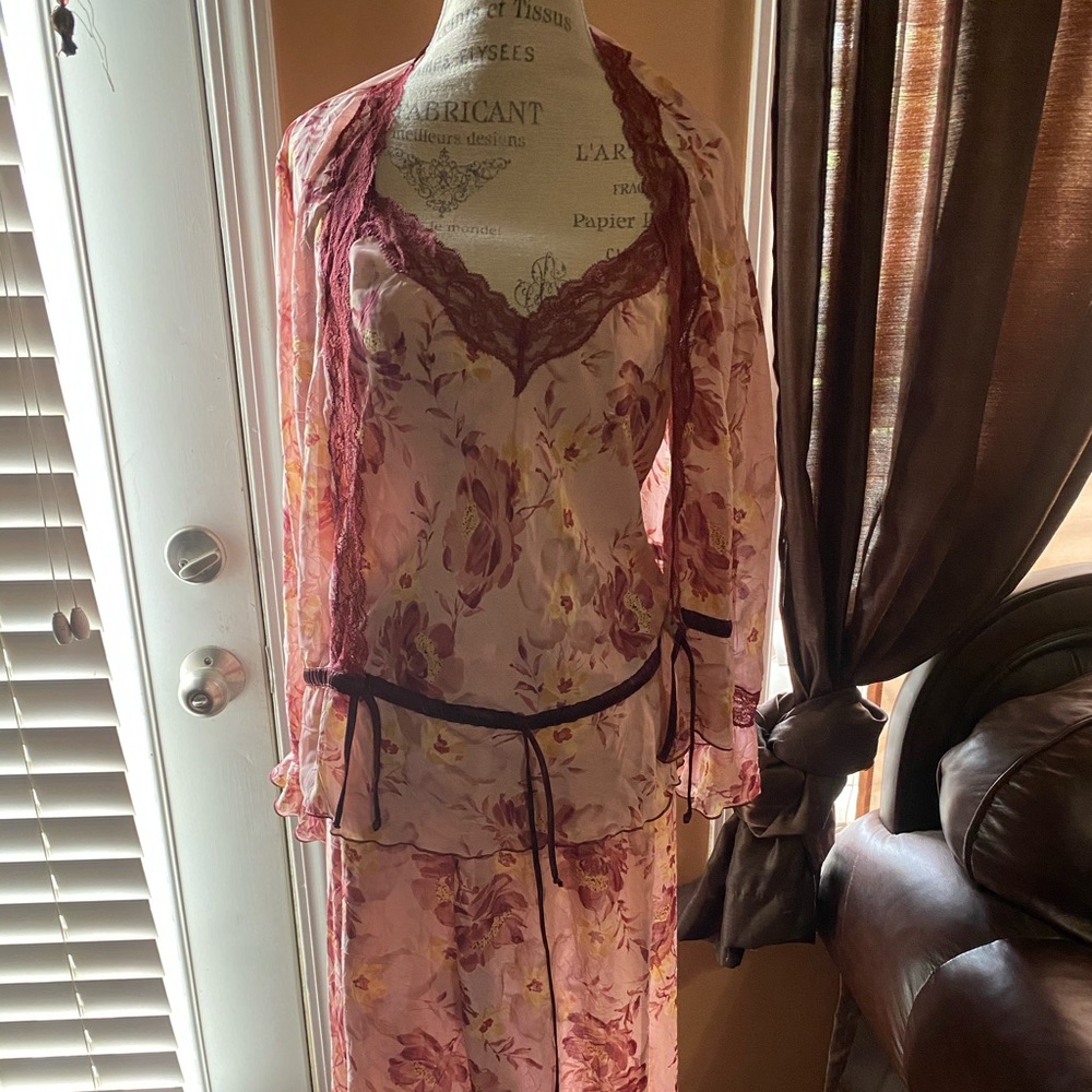 Jones New York pajama/lounge set